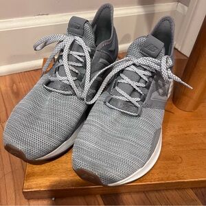 New Balance Men's Gray Athletic Shoes - 10
